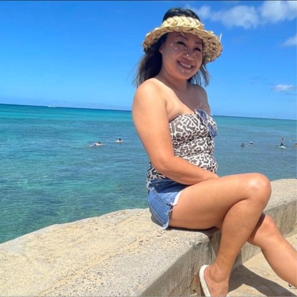 Meet your Posher, Bernadette - Picture 1 of 1